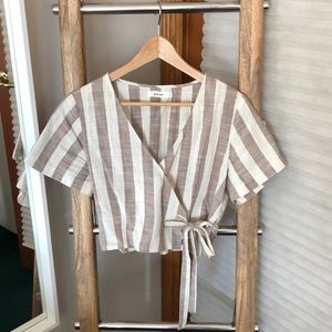 Mod Ref - wrap top